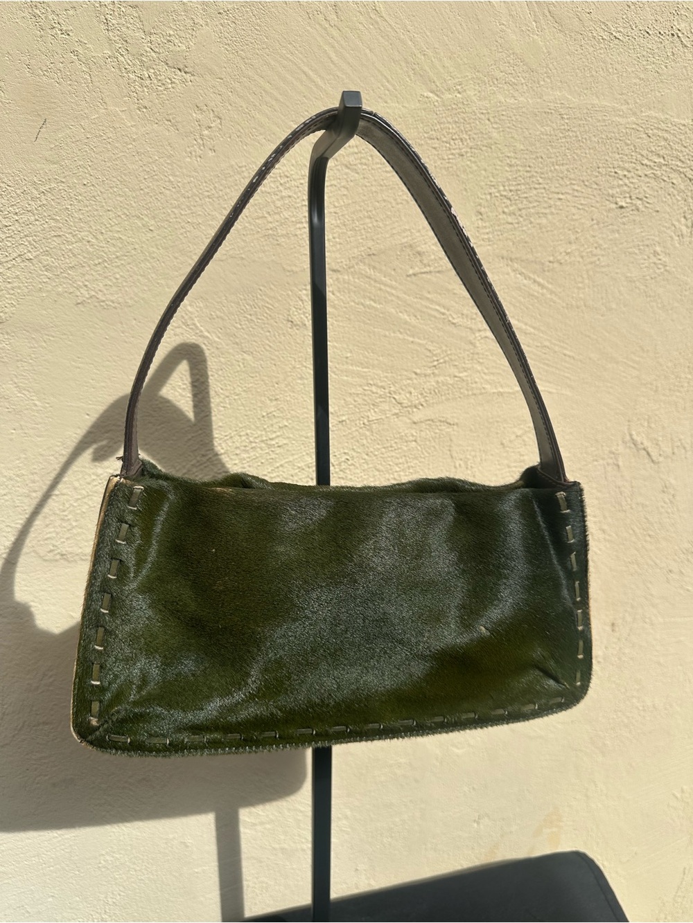 🫑Coach Dark Olive Green Calf Hair Shoulder Bag 9470. 🫑 - Picture 3 of 11